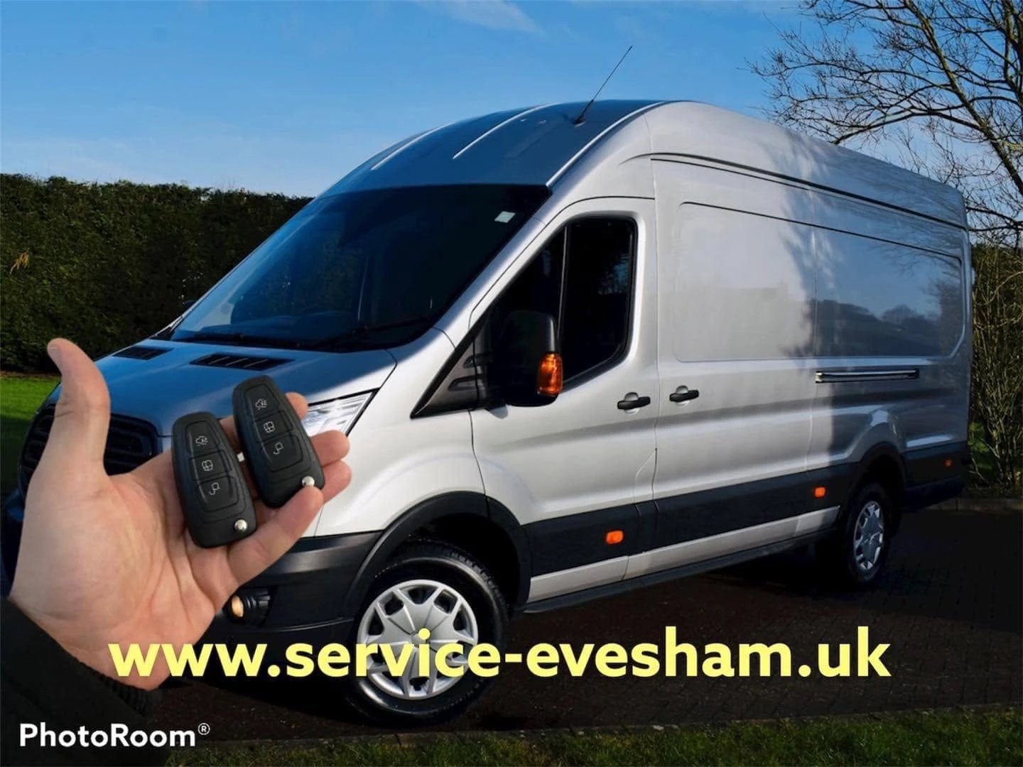 Ford Transit spare van key cut and programmed by mobile auto locksmith in Solihull