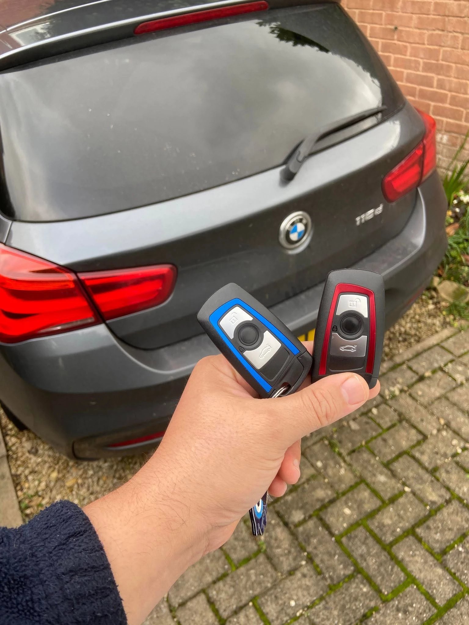 BMW 118i spare car key supplied and programmed by mobile auto locksmith in Evesham