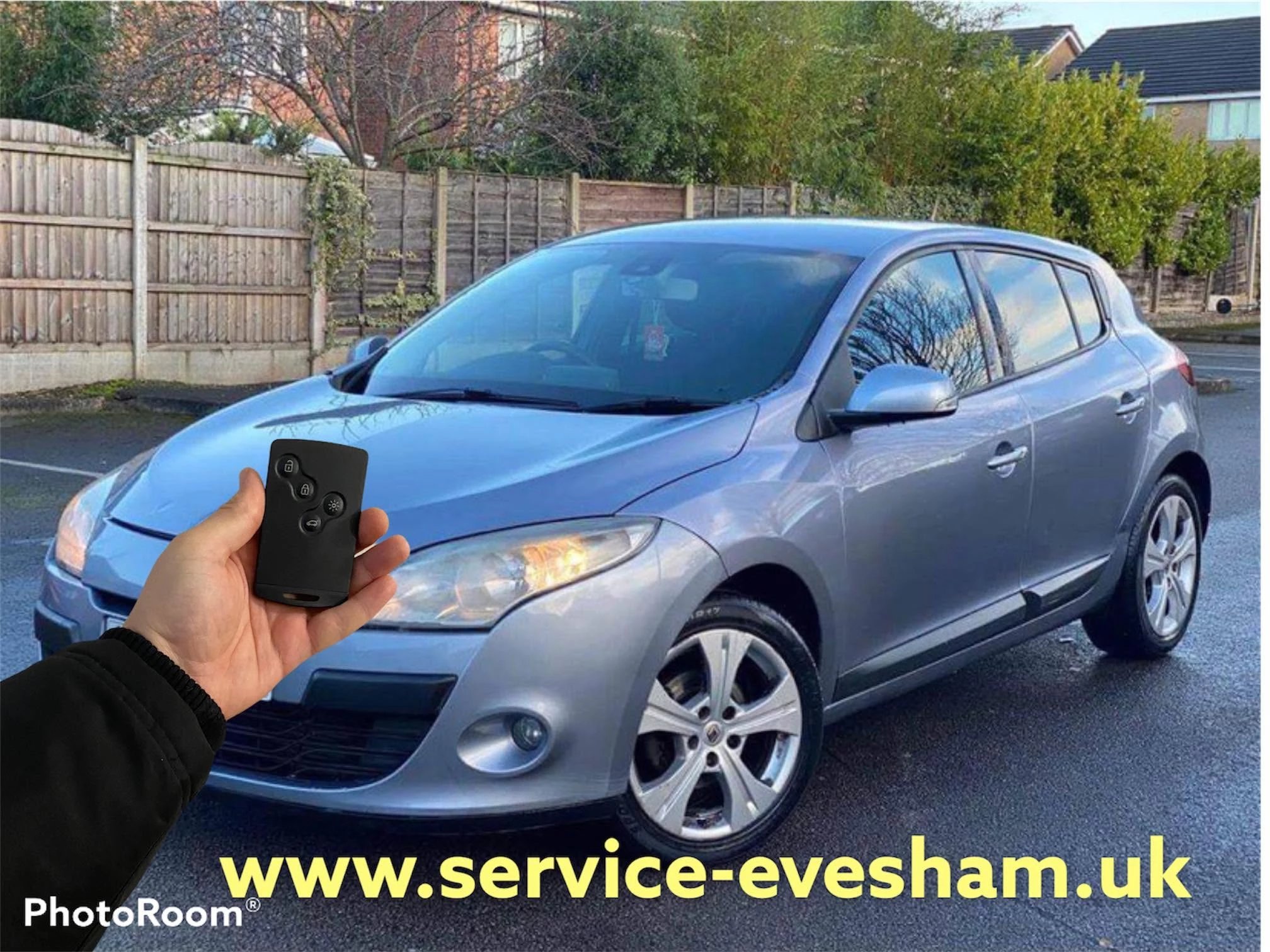 Renault Megane III all keys lost replacement key card programmed in Redditch