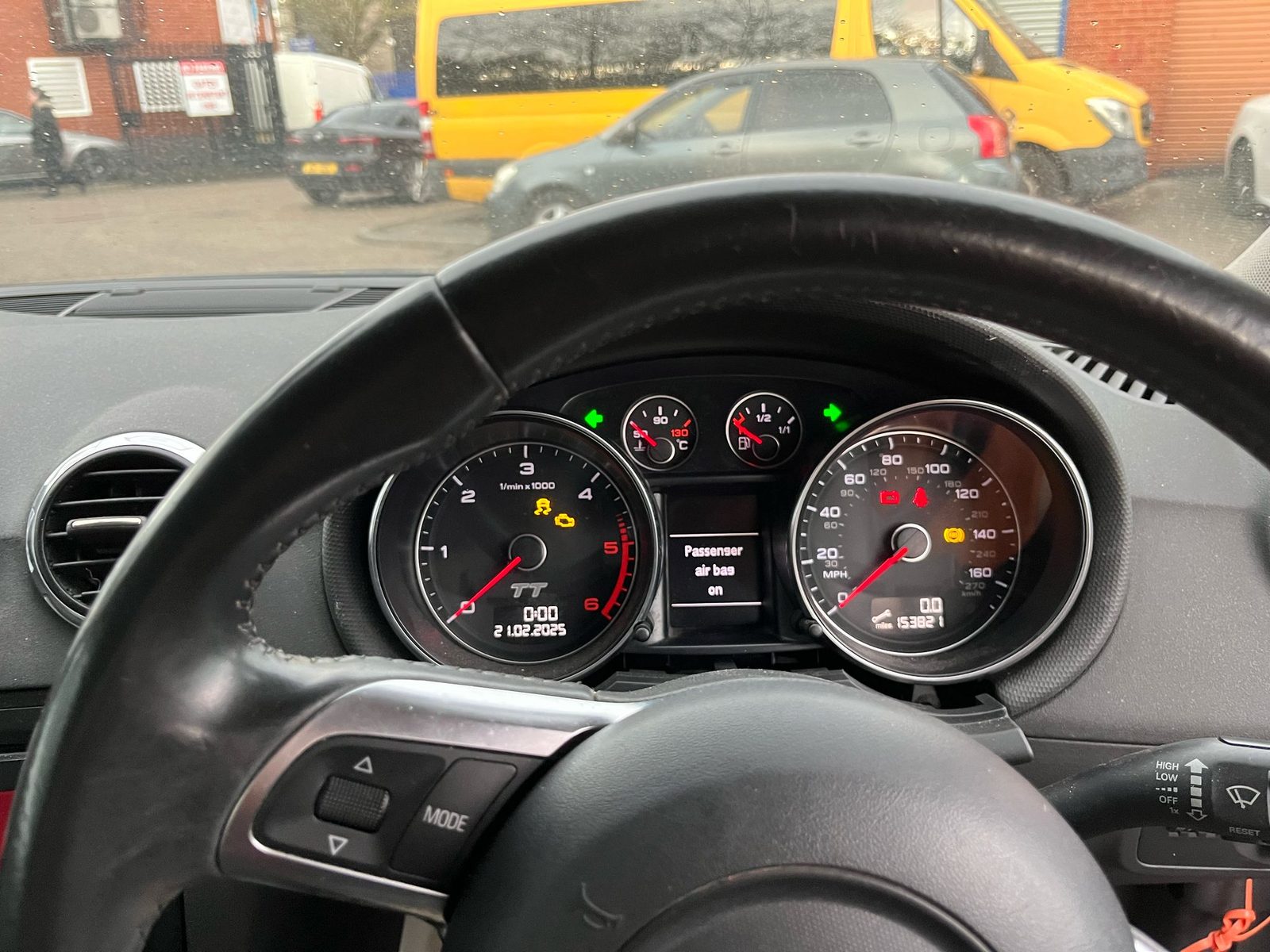 Audi TT instrument cluster showing the odometer with the engine running after the new key was programmed